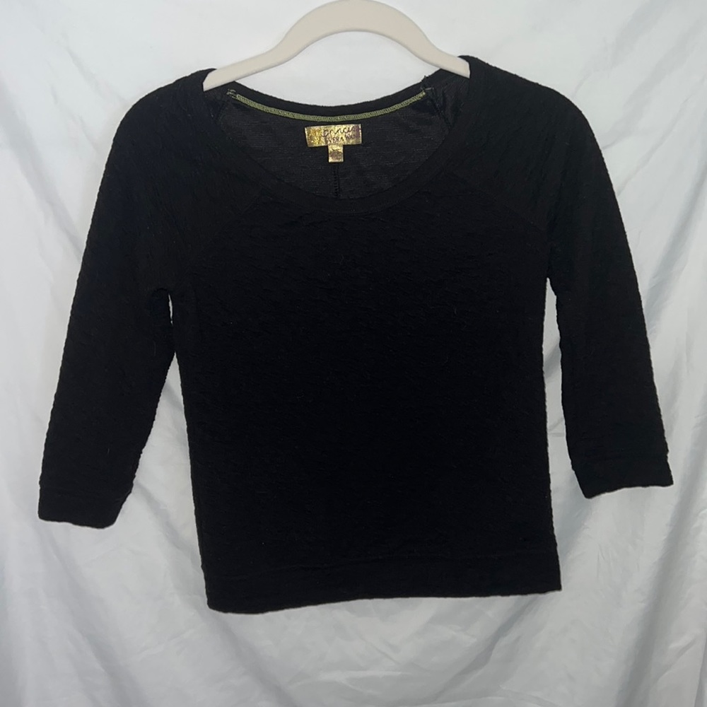 Princess Vera Wang black top